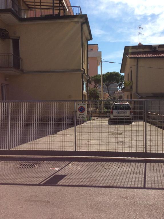 Hotel Laguna Blu Rimini Eksteriør billede