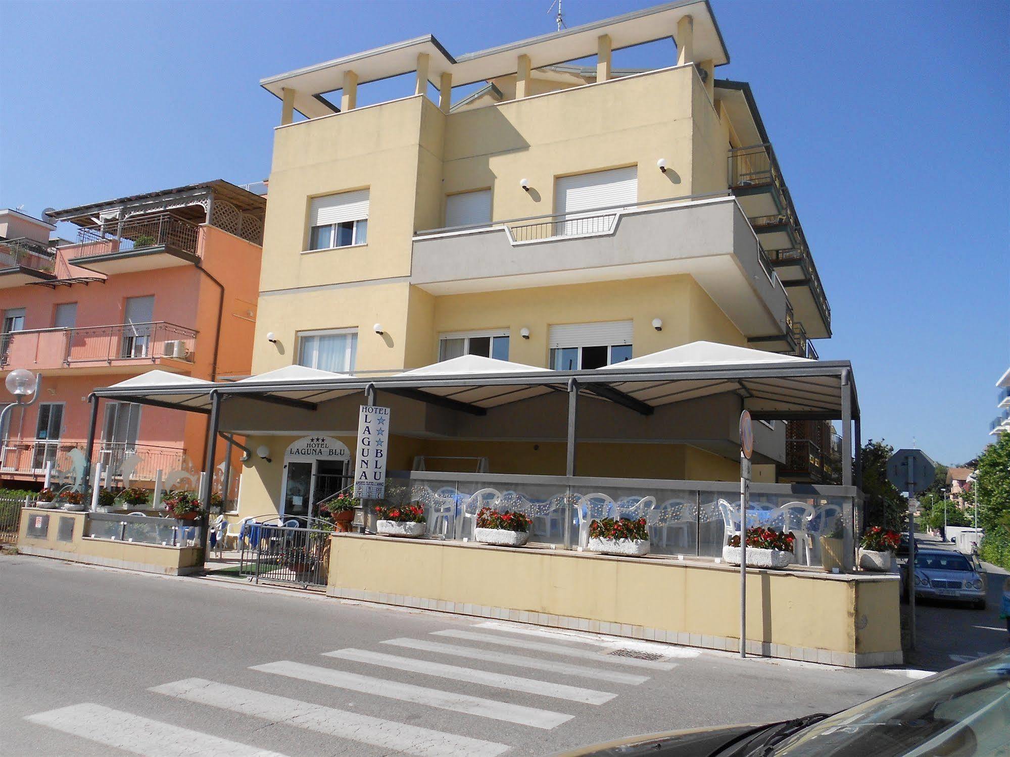 Hotel Laguna Blu Rimini Eksteriør billede